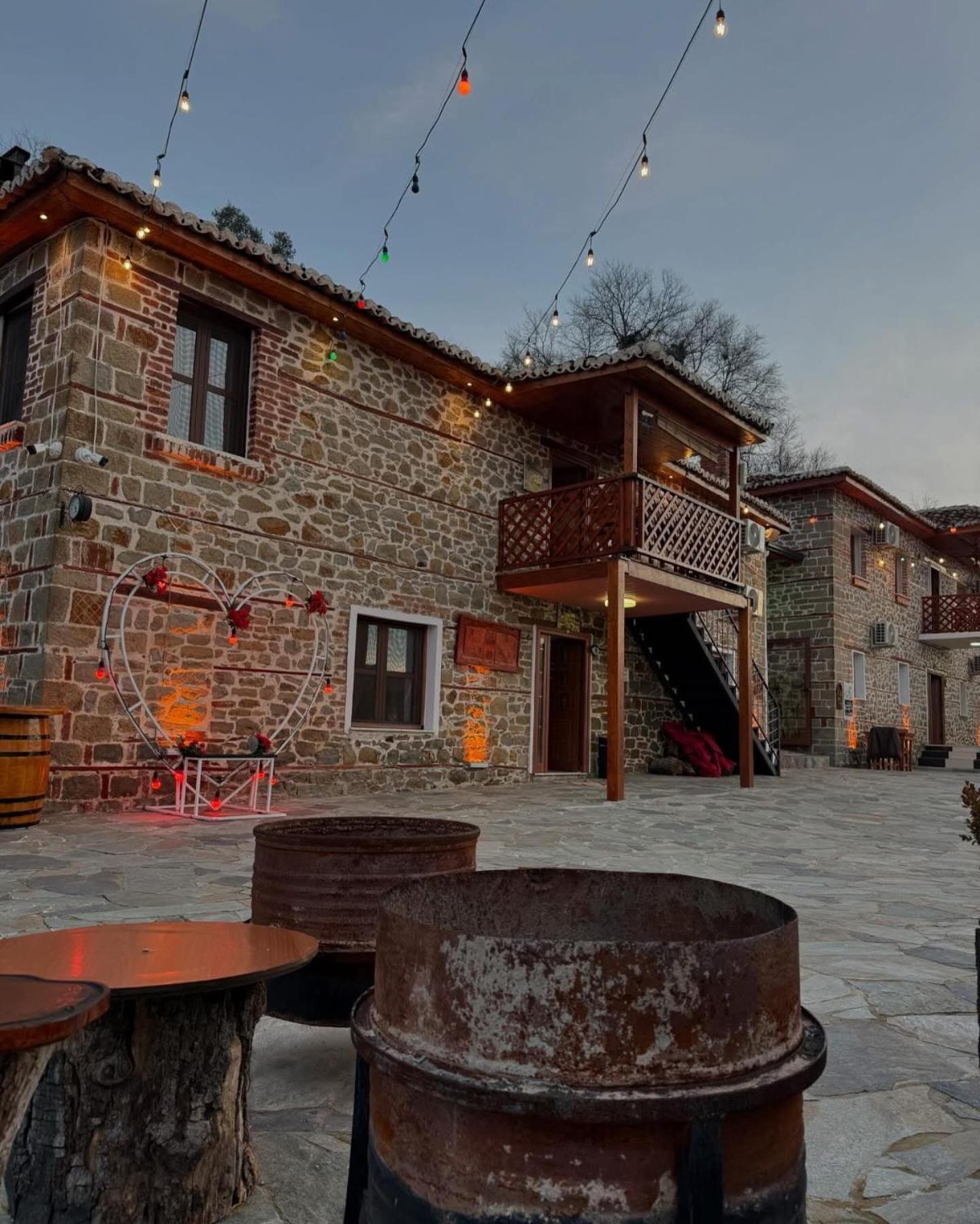 Hotel Keshtjella Xhabeqos Ljaknasi Exterior foto