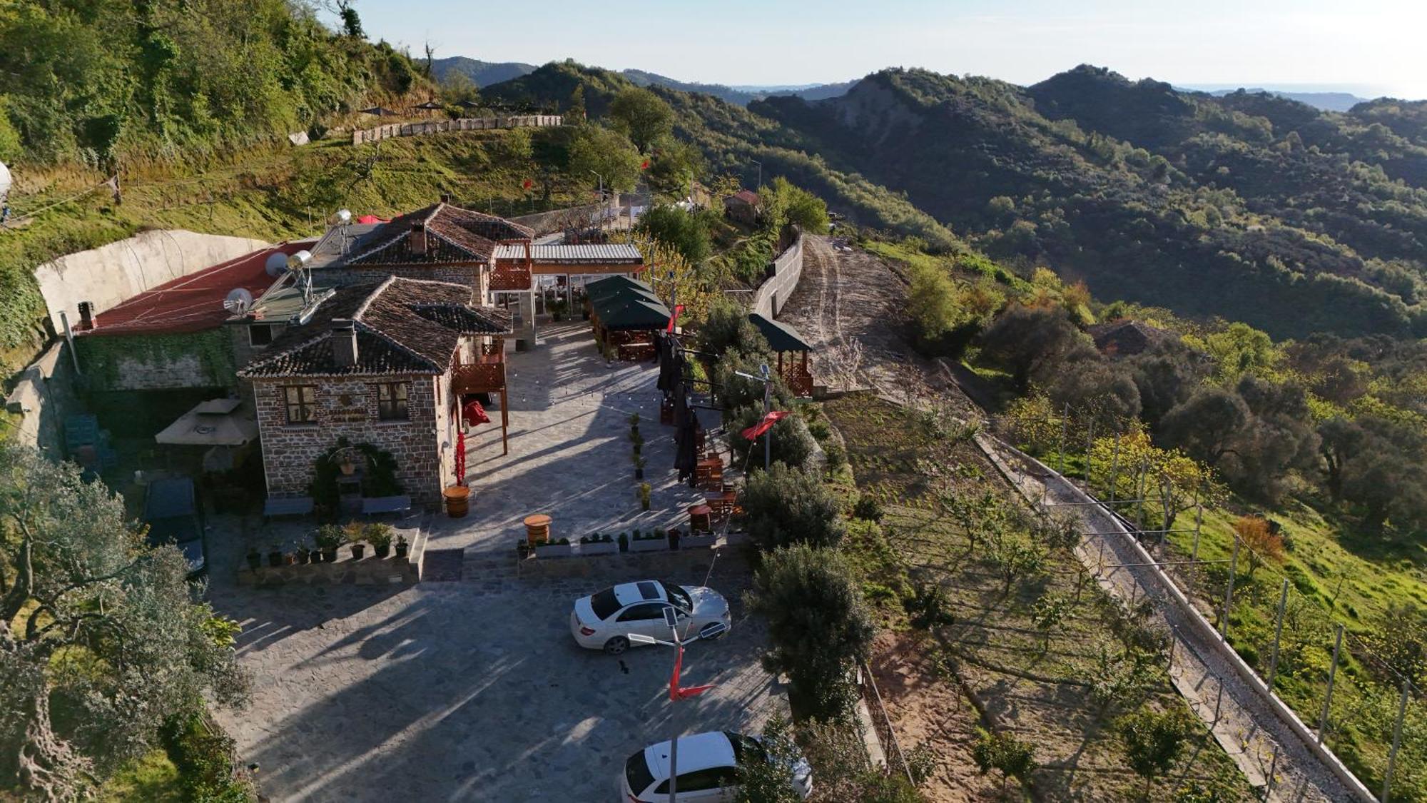 Hotel Keshtjella Xhabeqos Ljaknasi Exterior foto